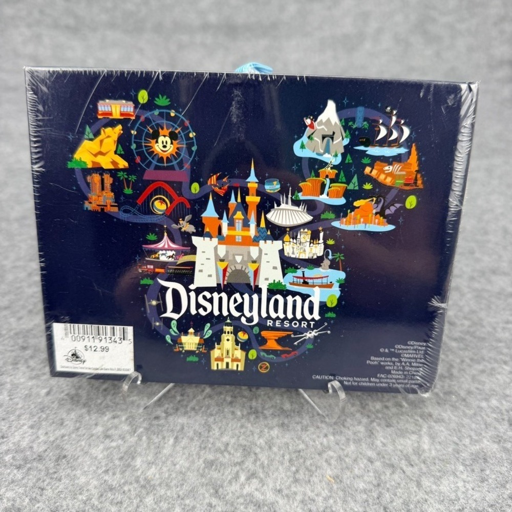 Disneyland Resort Official Autograph Book Sealed Mickey Minnie Goofy Donald - Picture 2 of 4